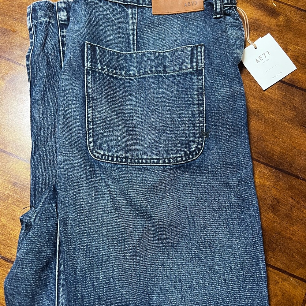 AE77 Barrel Jeans